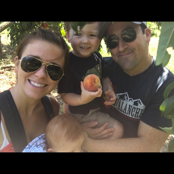 Meet your Posher, Katie - Picture 1 of 1